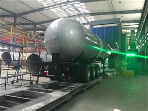 刮板真空回收喷砂房